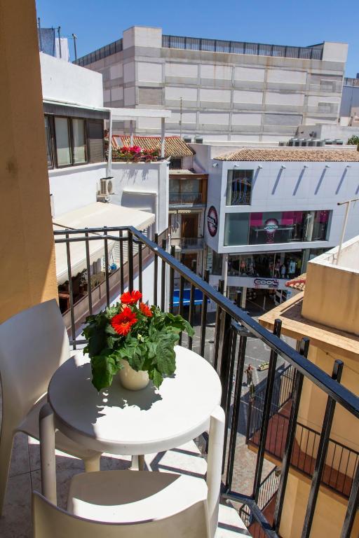 Colon Hotel 3*